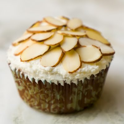 Almond Amaretto Cupcakes with Amaretto Whipped Cream