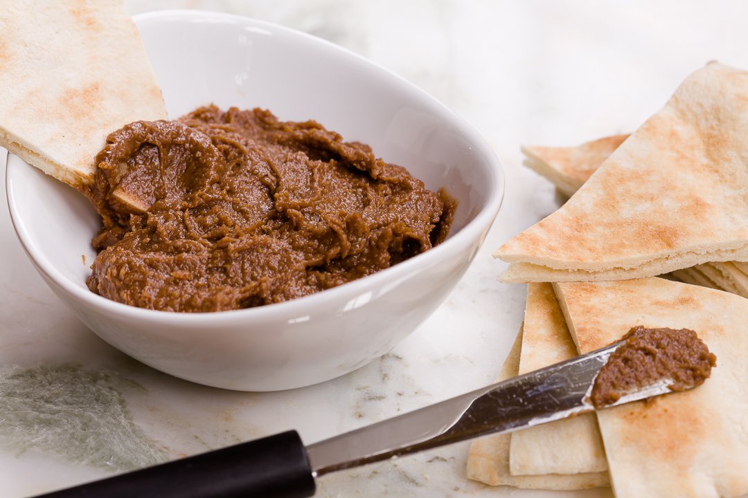 Chocolate Hummus So Decadent That You Can Use It In Place of