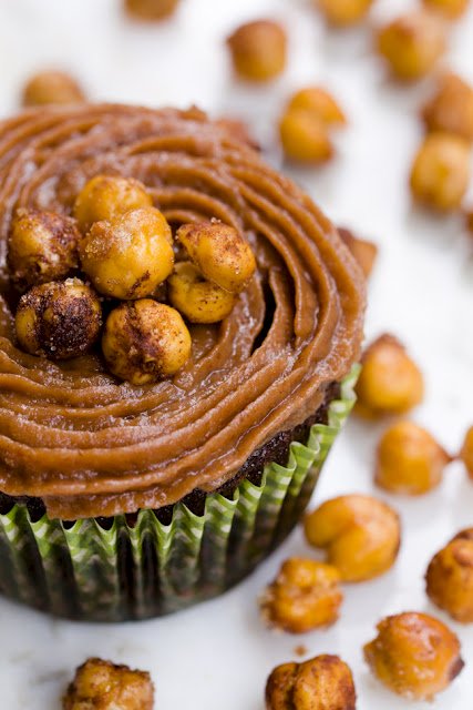 Sweet and Salty Roasted Chickpeas – Cheap, Easy, and Addictive