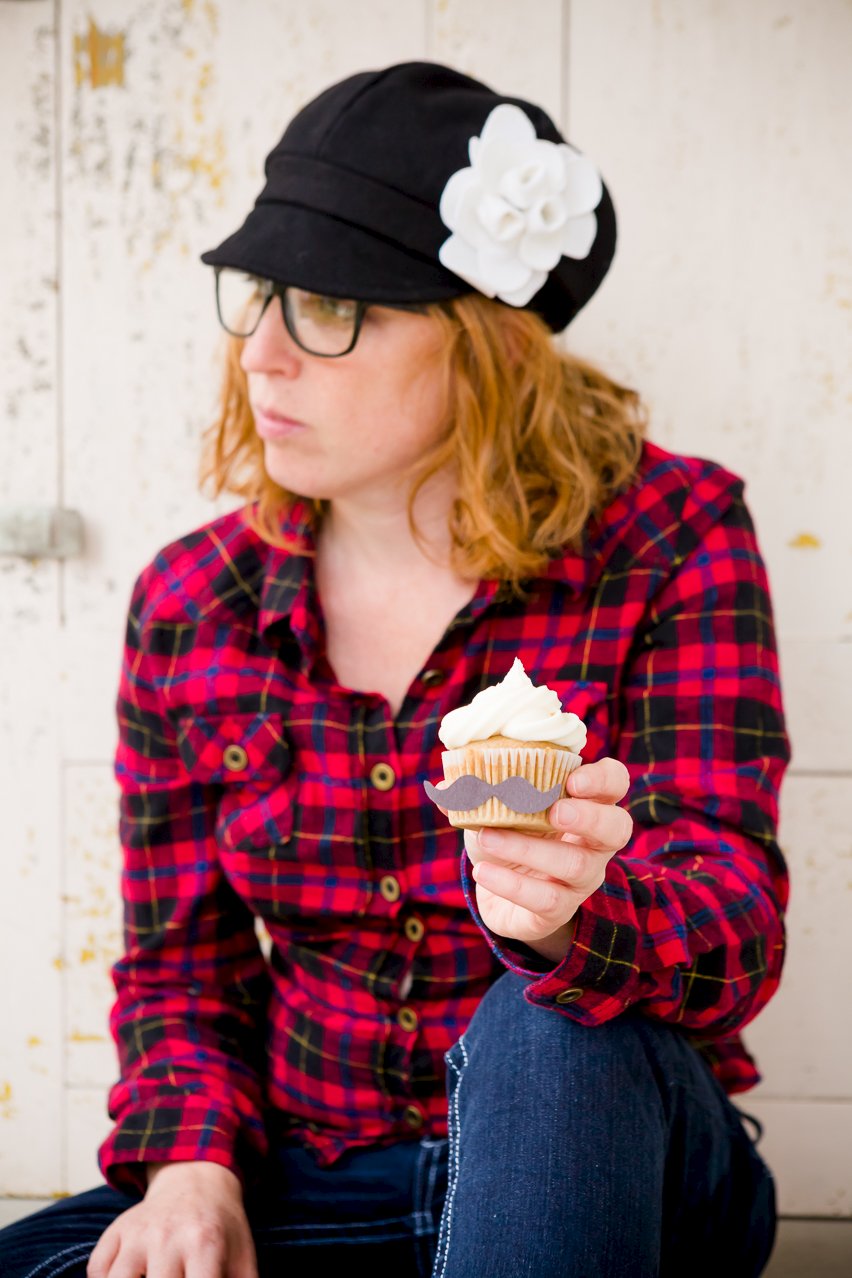 Hipster Cupcakes – Vegan PBR Cupcakes with Vegan Buttercream Frosting