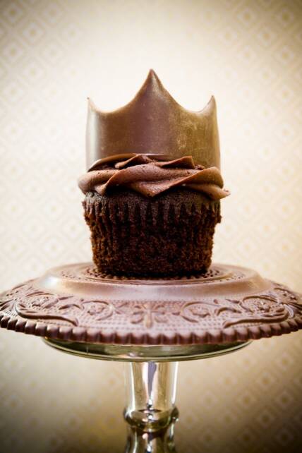 Ultimate-Chocolate-Cupcake-01-428x642.jp