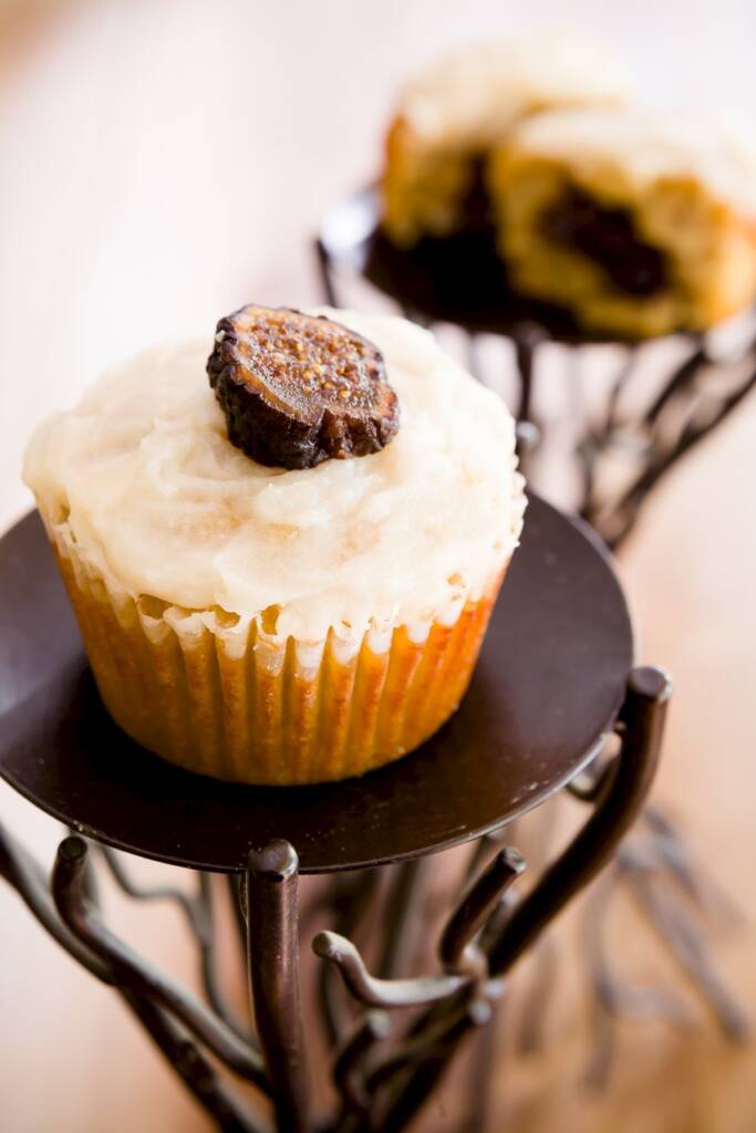 Figgin' Fantastic Paleo Diet Fig Newton Cupcakes (Gluten Figgin' Fantastic Paleo Diet Fig Newton Cupcakes (Gluten