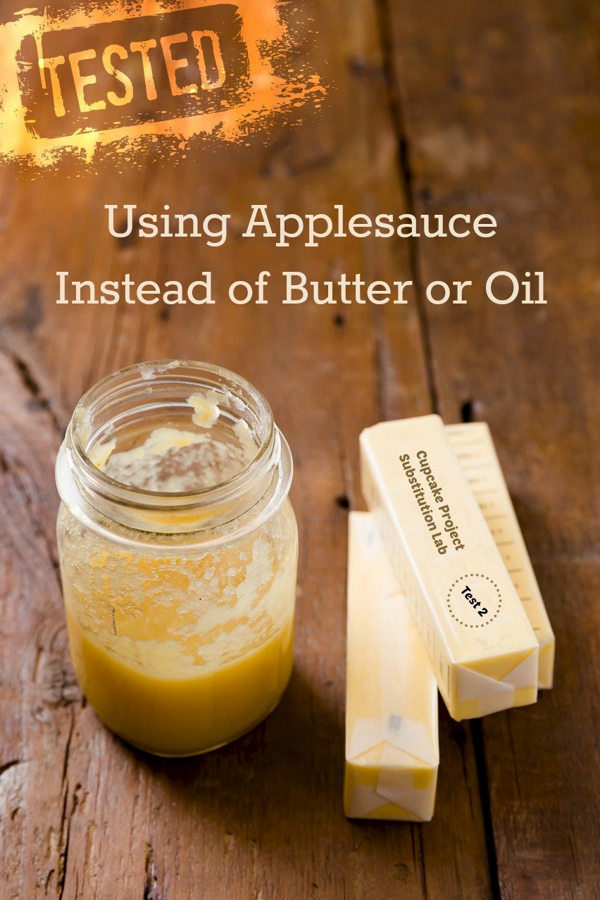 Can applesauce be substituted for oil in cake mix?