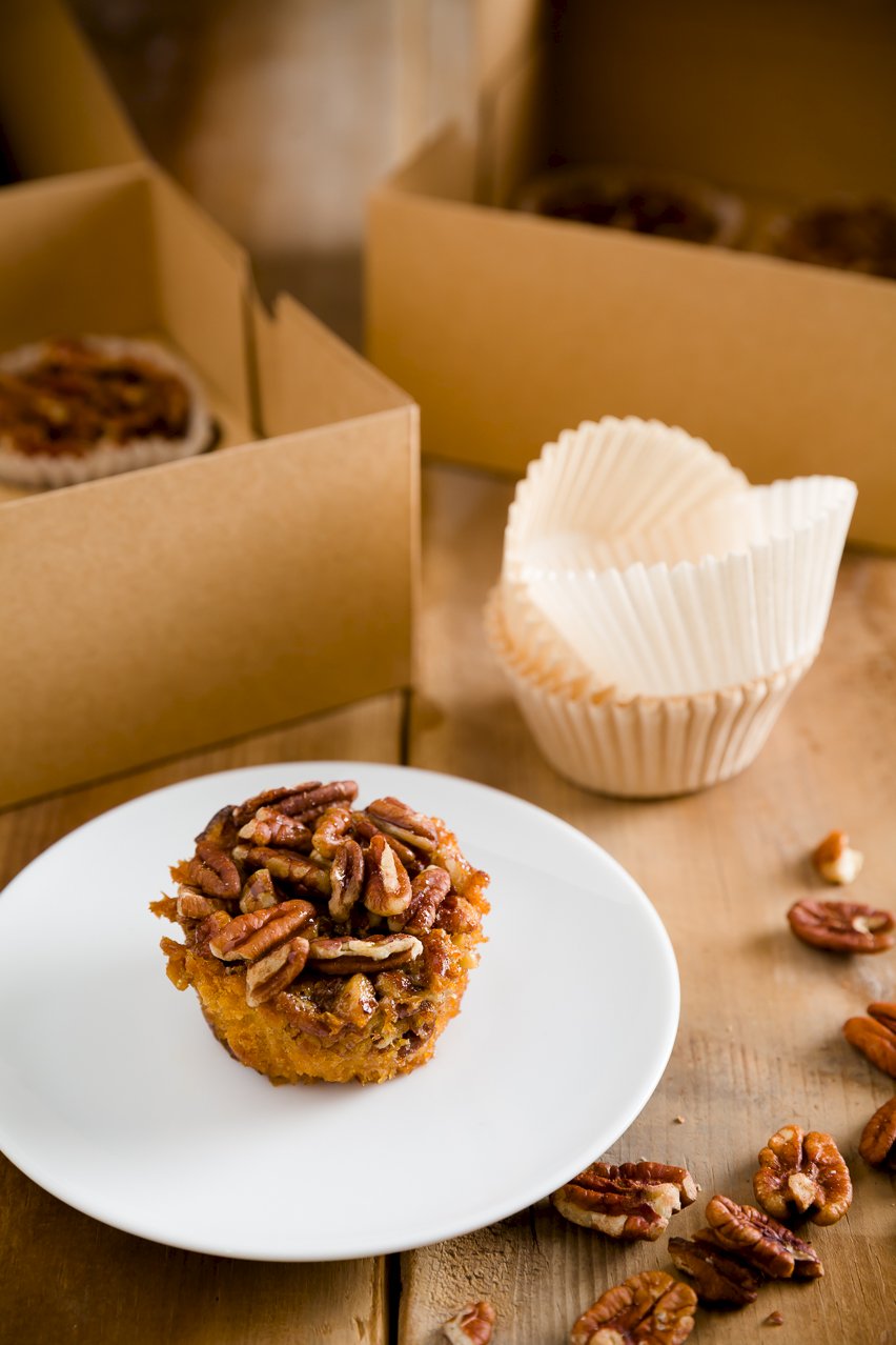 Moveable Feasts: Pecan Pie Cupcakes