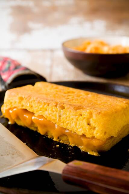Mac 'n' Cheese Grilled Cheese