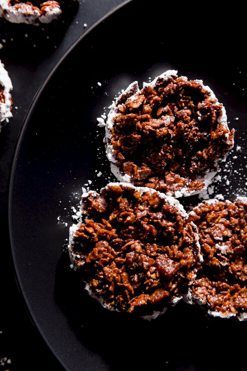 No Bake Crispy Chocolate Peanut Butter Bacon Cookies Cupcake Project