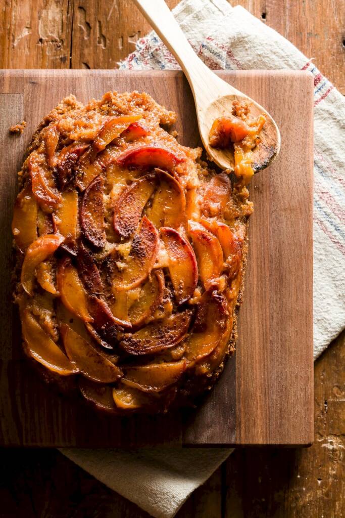 Slow Cooker Peach UpsideDown Cake Cupcake Project