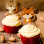 Cupcakes with squirrel toppers
